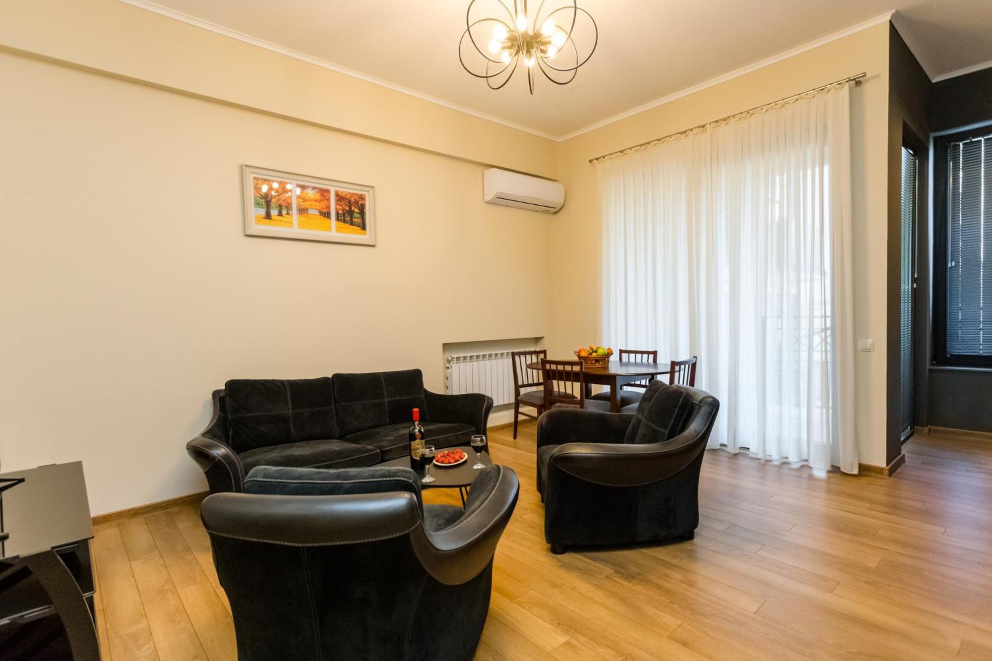 Comfy Home V Tbilisi Bagian luar foto